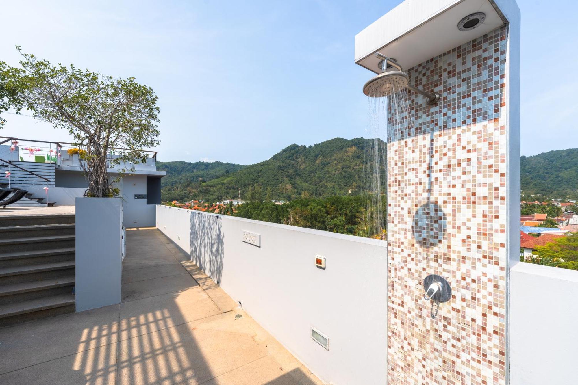 G1 Touch Blue Sky Hotel Kamala Beach Buitenkant foto